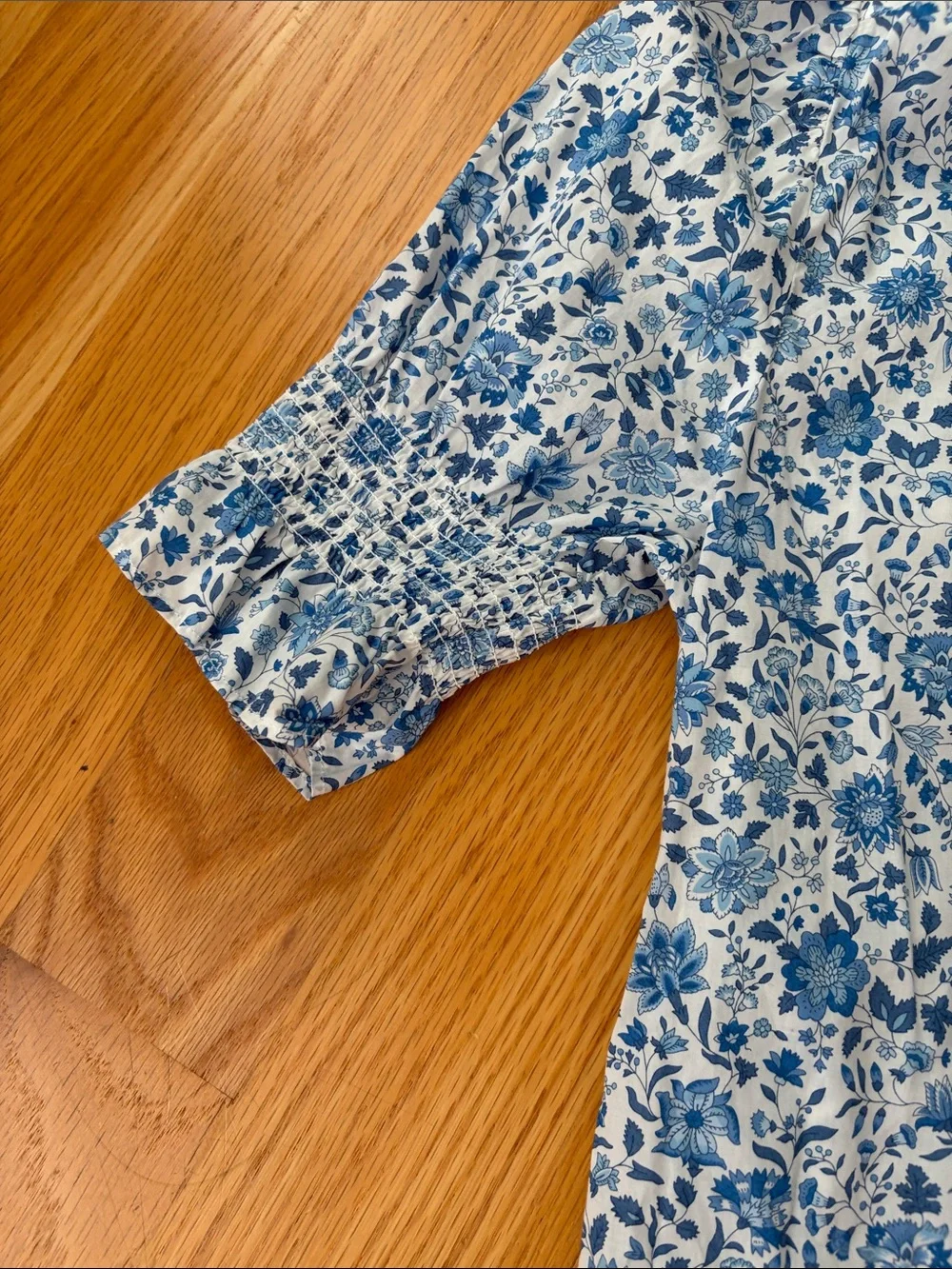 J. Crew Liberty® Ruffleneck Keyhole Top in Grace Emily Bell size XS BN379